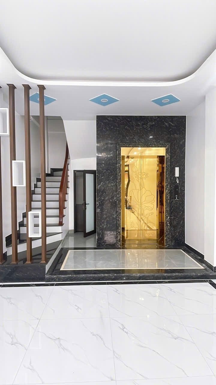 Bán nhà góc Hà Trì Hà Đông 45m2, 5 tầng, ô tô vào, full nội thất, giá 10.8 tỷ