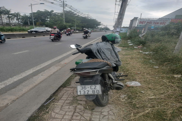 CHU GỬI GẤP LÔ ĐẤT 
 22 TỶ - ĐẤT 1000M² SIÊU ĐẸP - NGAY NGÃ BA GIỒNG - THÍCH HỢP XÂY KHO, XƯỞNG,
