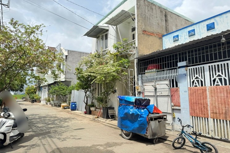 Nhà khu phân lô đường số 6, Long Bình – cạnh Vinhomes –  51m² – giá 3,25 tỷ