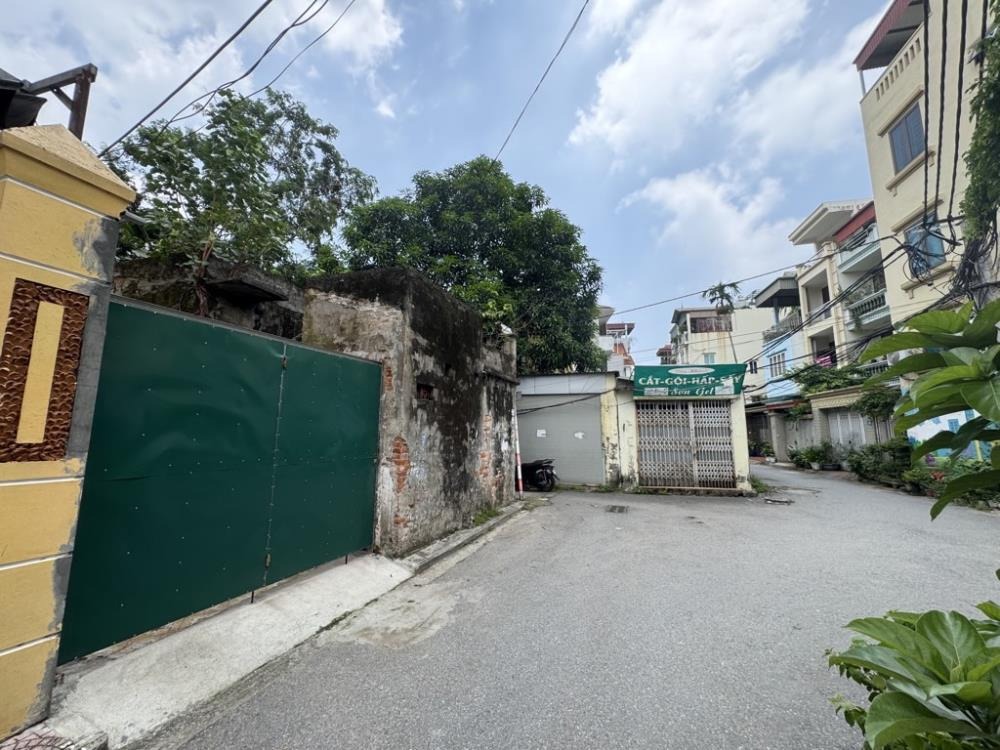 Bán đất lô góc Ngô Gia Tự, Long Biên - 95m², ô tô vào tận nơi, giá 16.5 tỷ