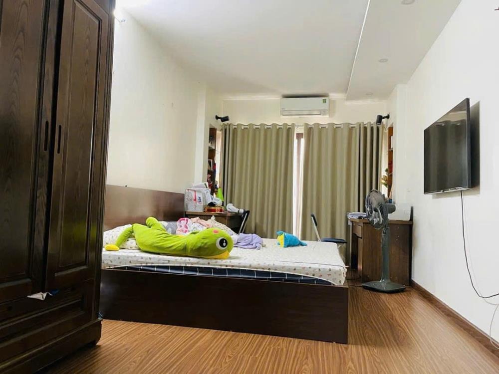 Hot❗Nhà Cầu Giấy 35m2 6 Tầng - Full Công Năng, Nội Thất Cơ Bản - Giá 8.35 tỷ