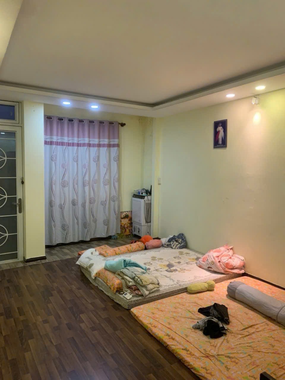Bán nhà phố 3 tầng, 3 phòng ngủ, 35m2, 5 tỷ - Nguyễn Trọng Tuyển, Tân Bình