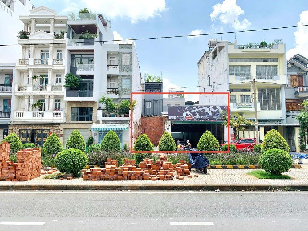 Bán nhà 2 Mặt Tiền Hiền Vương, Tân Phú - Vị Trí Đắc Địa, Kinh Doanh Sầm Uất