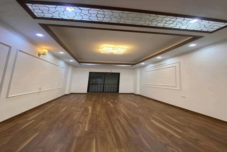 BÁN NHÀ 5 TẦNG, MT 3,8M, Ô TÔ ĐỖ CỬA