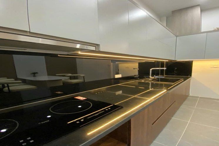 Hoàng Hoa Thám, Ba Đình, Nhà đẹp dân xây, ở ngay, Full nội thất 46m2*4T, G.ía 9,8 Tỷ