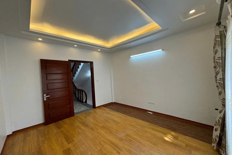 BÁN NHÀ RIÊNG đầy đủ nội thất chỉ việc ở Ngọc Thụy 45m2 X  4 tầng 6.99 tỷ Long Biên