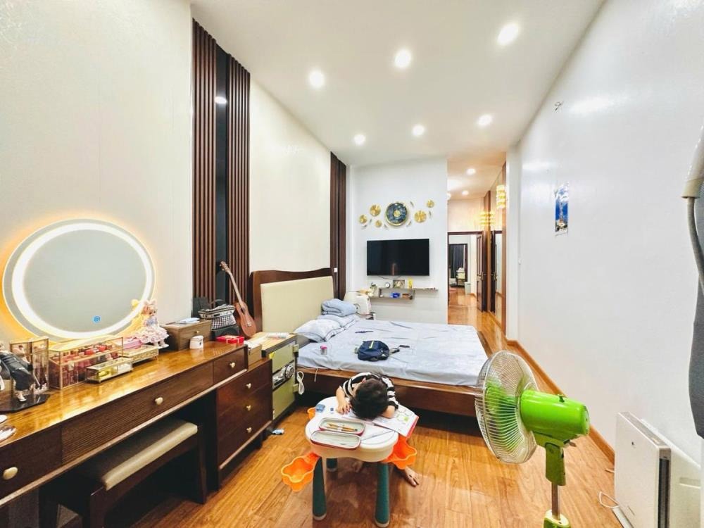 Bán nhà Khương Đình, Thanh Xuân - Kinh Doanh, Ô Tô Đỗ Cửa, 4 Tầng, 11.9 Tỷ
