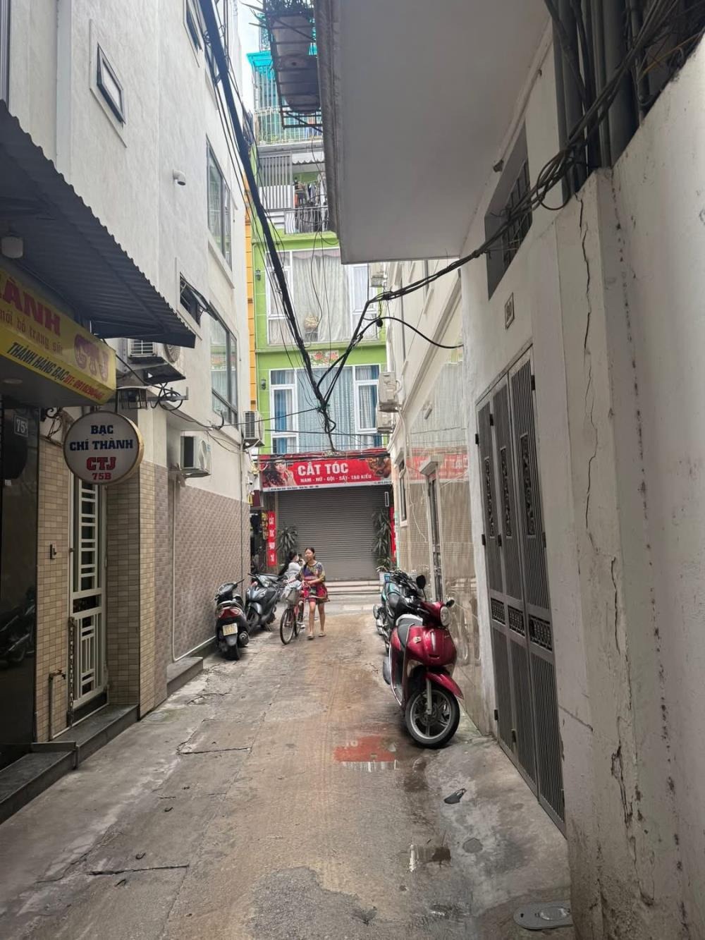 Bán Nhà Phố Yên Lạc, Hai Bà Trưng - 43m², 5 Tầng, Giá 10.8 Tỷ