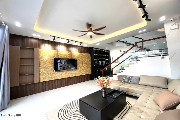 Chào Bán nhà 3 tầng 3 mê đúc mặt tiền số 109 đường Võ An Ninh, Hoà Xuân, Đà Nẵng. Đường 10,5m lề 5m