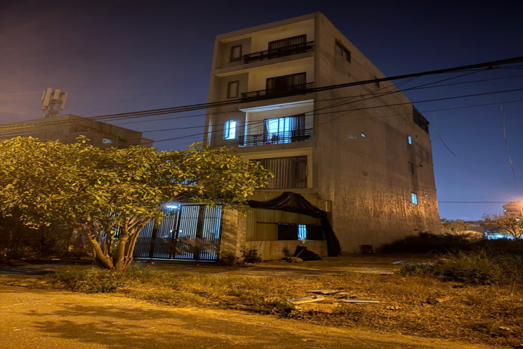+ Chính Chủ Đất Hoà Xuân, vị trí đẹp, sát lô góc giao nhau hai đường 10,5m lề 5m, thông sophau minh