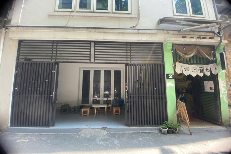 Nhà Nghĩa Tân, Cầu Giấy, DT 96m, 3 tầng , mặt. tiền. 10 mét,  thuận tiện kinh doanh