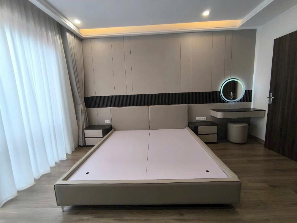 Bán Nhà Văn Phú Hà Đông 35mx5t, Thang Máy, Ô Tô Vào Nhà - Giá 9 Tỷ