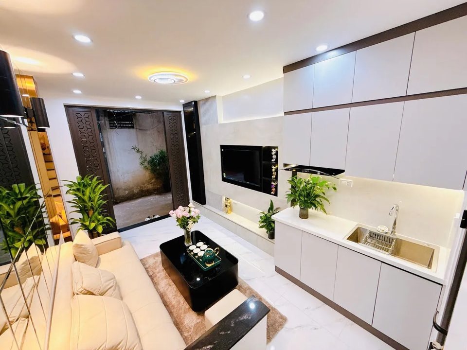 Nhà 4 Tầng Nguyễn Trãi - Nội Thất Như Hình, Ngõ 3 Gác - Giá 5.1 Tỷ