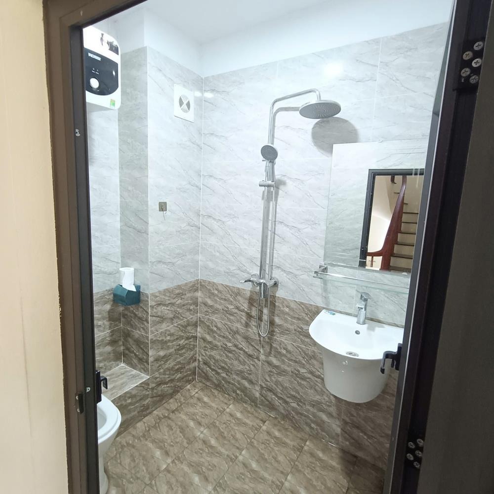 Bán Nhà Lê Trọng Tấn Hà Đông 36mx5T Full Nội Thất, 6.6 Tỷ, Ô Tô Vào Nhà