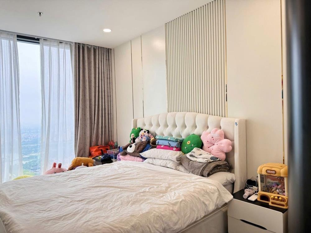 Bán Căn Hộ BRG Diamond Residence Lê Văn Lương - 162m2, 4PN, Giá 19.5 Tỷ