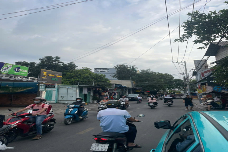 BÁN NHÀ XƯỞNG 685M² HẺM 1 TÂN THỚI NHẤT 08, Q.12 GẦN KÊNH THAM LƯƠNG