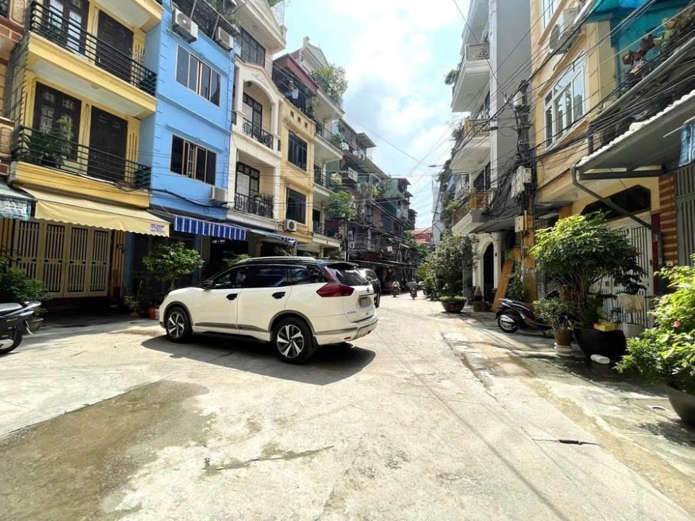 Phân Lô 5 Tầng Ba Đình: Ngõ Ô Tô, Gần Bách Thảo - Giá Tốt
