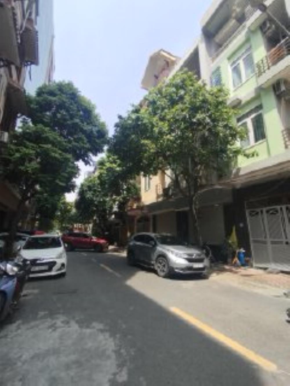 Mặt phố Lý Thường Kiệt - 5 tầng phân lô - Ô tô dừng chân - Kinh doanh đỉnh cao - 13.5 tỷ