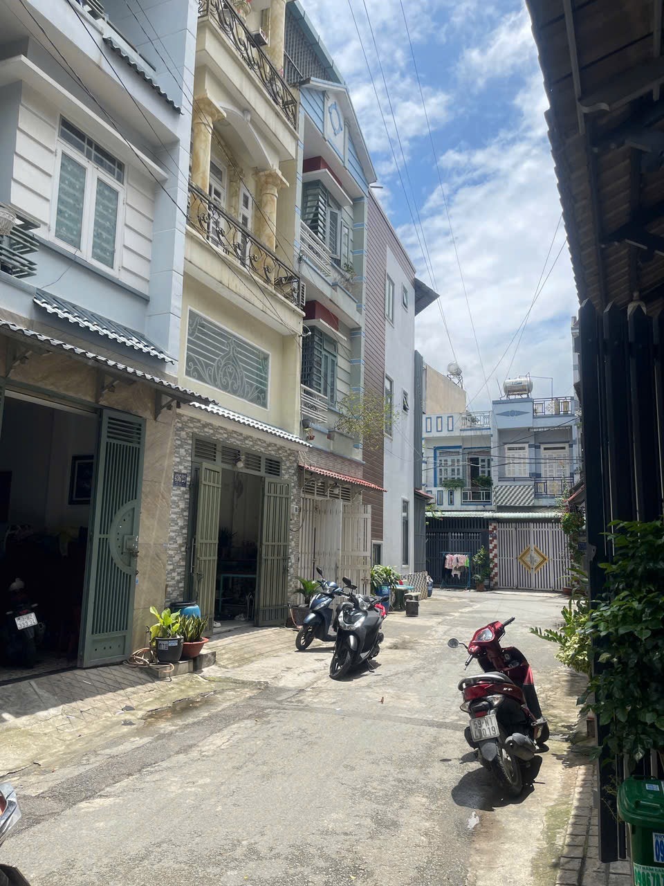 Nhà Mặt Tiền Nguyễn Ảnh Thủ - 4 Tầng - Giá 5.35 Tỷ - Kinh Doanh Đỉnh Cao