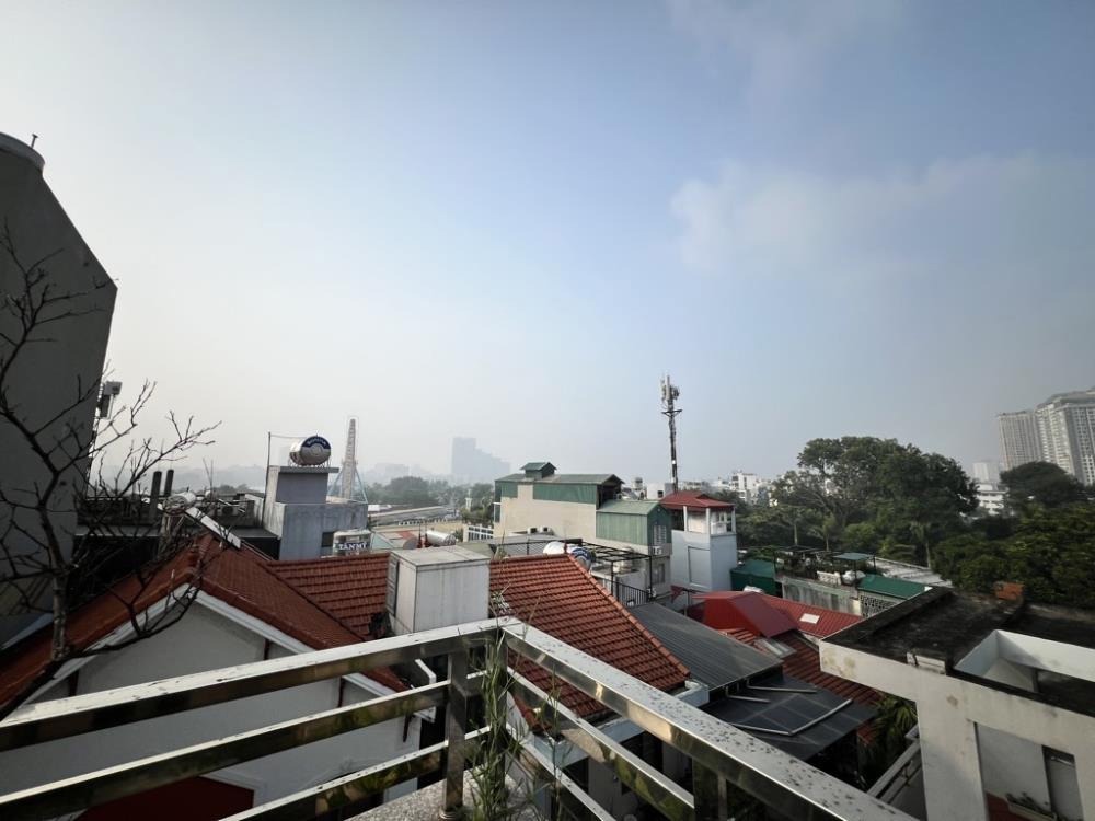 Bán nhà Lạc Long Quân 7 tầng, Tây Hồ - Vị trí đắc địa, Khai thác cho thuê cao