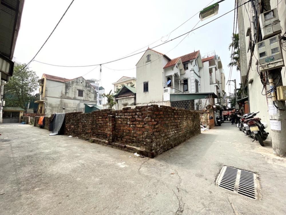 Bán Đất Tây Mỗ 50m2, Sổ Vuông, Ô Tô Vào, Giá 5 Tỷ+ - Vị Trí Đắc Địa