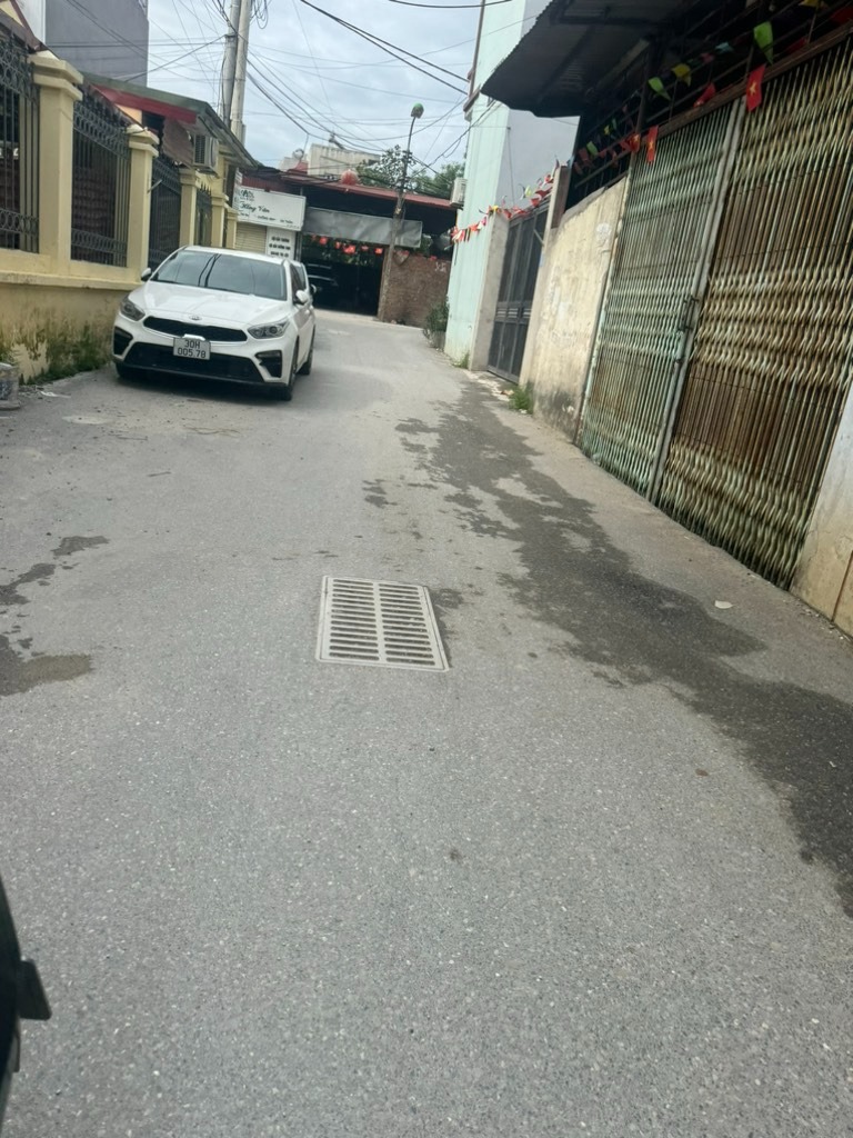 Bán Đất Tây Mỗ 50m2, Sổ Vuông, Ô Tô Vào, Giá 5 Tỷ+ - Vị Trí Đắc Địa