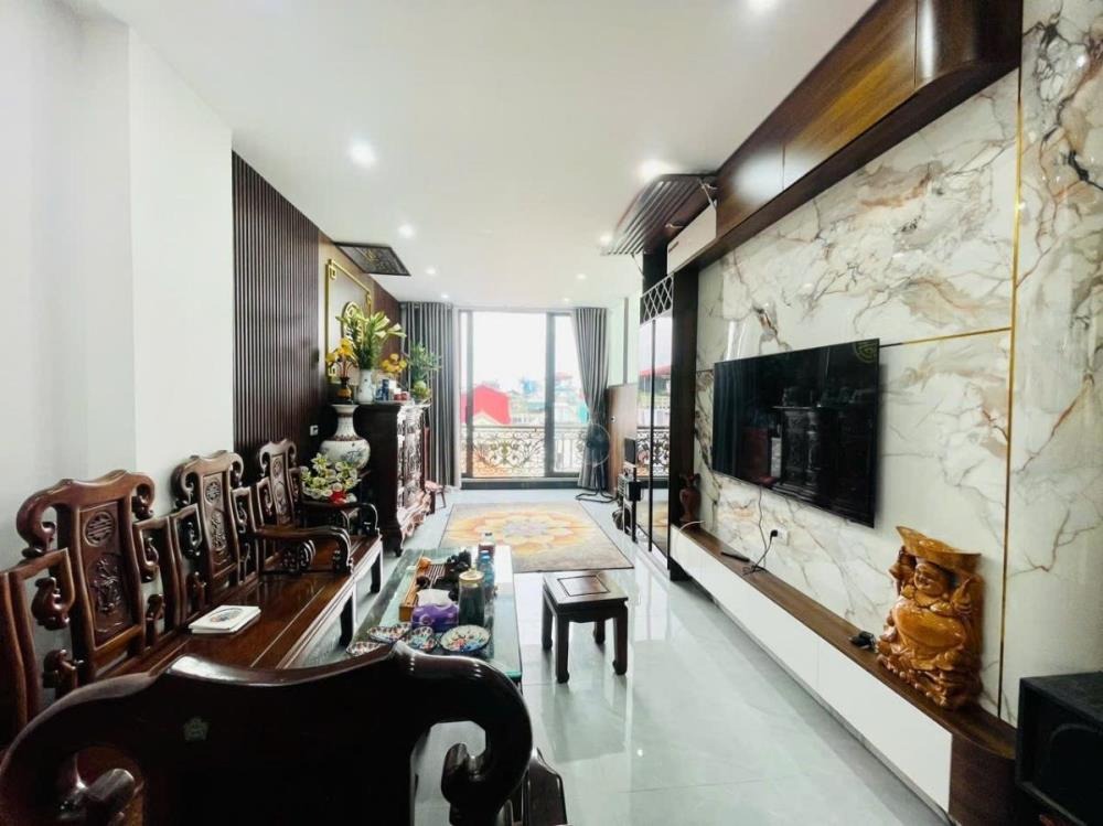 Bán nhà Tây Hồ view Hồ, 7 tầng thang máy, gara ô tô - Vị trí VIP Lạc Long Quân