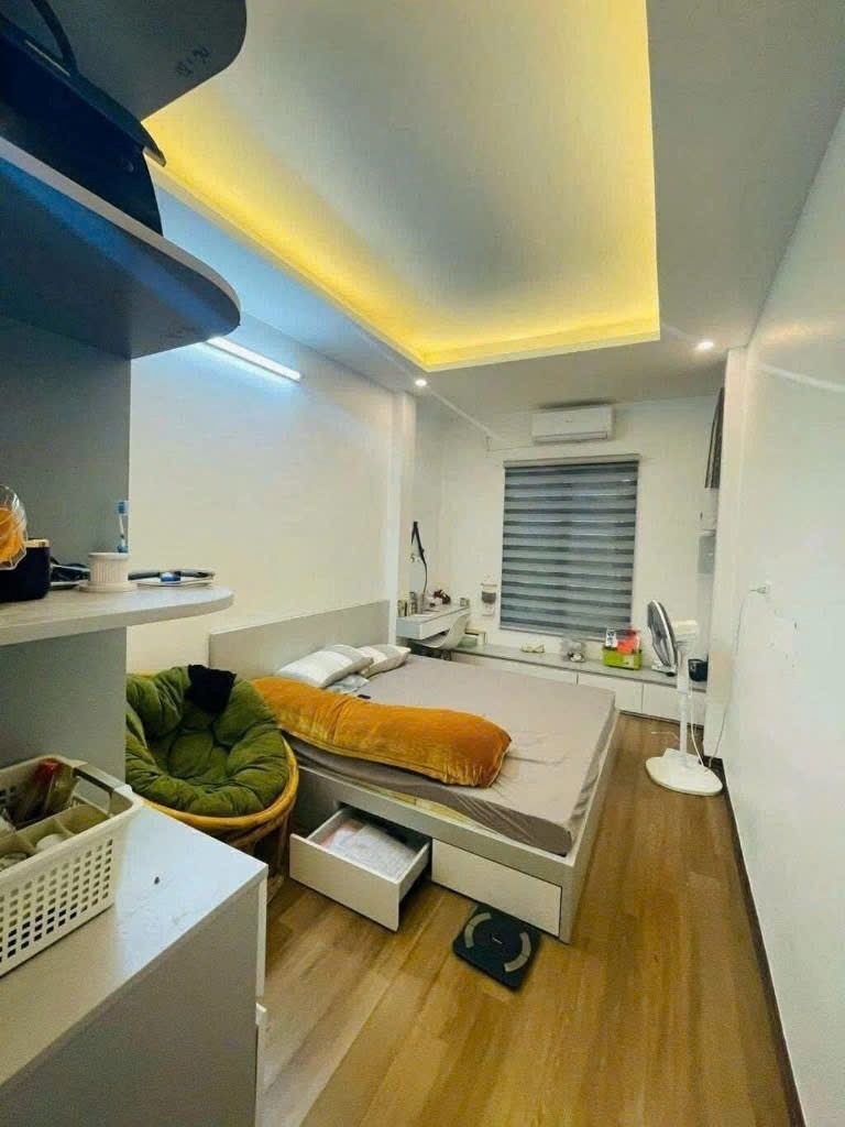 Nhà 5 Tầng Ba Đình - Nội Thất Full - Sổ Nở Hậu - Giá 9 Tỷ