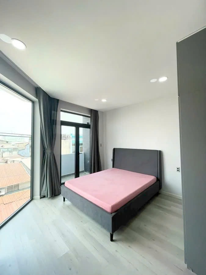 Nhà 4 Tầng Tân Phú: 65m2, Hẻm 8m, Giá 10.2 Tỷ - An Cư Lý Tưởng