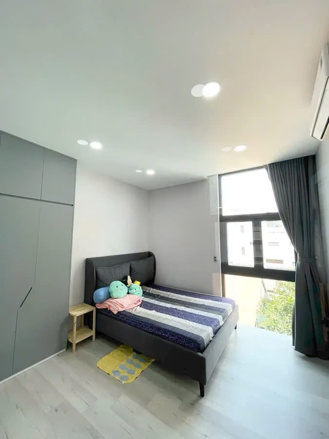 Nhà 4 Tầng Tân Phú: 65m2, Hẻm 8m, Giá 10.2 Tỷ - An Cư Lý Tưởng