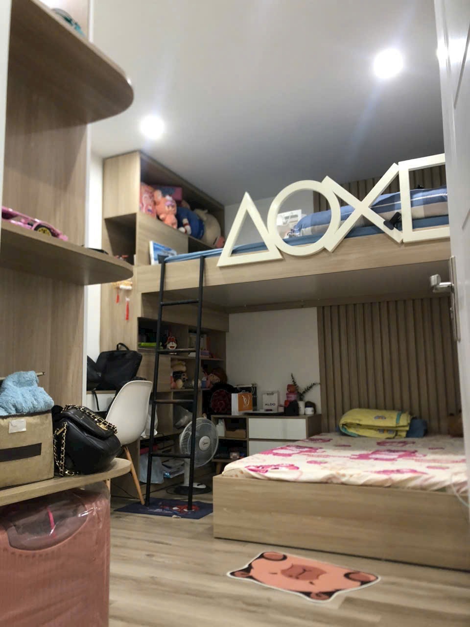 Bán Căn Hộ 2PN Valencia Garden Việt Hưng - Full Nội Thất, View Vinhomes Bán Căn Hộ 2PN Valencia Garden Việt Hưng - Full Nội Thất, View Vinhomes