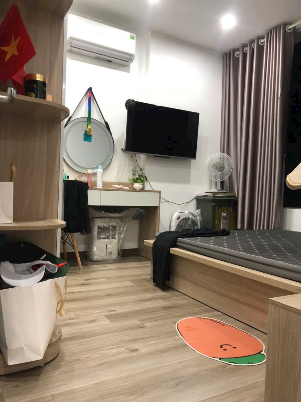 Bán Căn Hộ 2PN Valencia Garden Việt Hưng - Full Nội Thất, View Vinhomes Bán Căn Hộ 2PN Valencia Garden Việt Hưng - Full Nội Thất, View Vinhomes