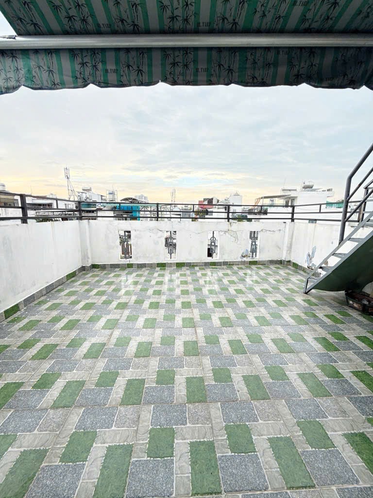 Nhà 40m2, 5 Tầng, Vị Trí Đắc Địa Tân Bình - Giá Chỉ 5 Tỷ