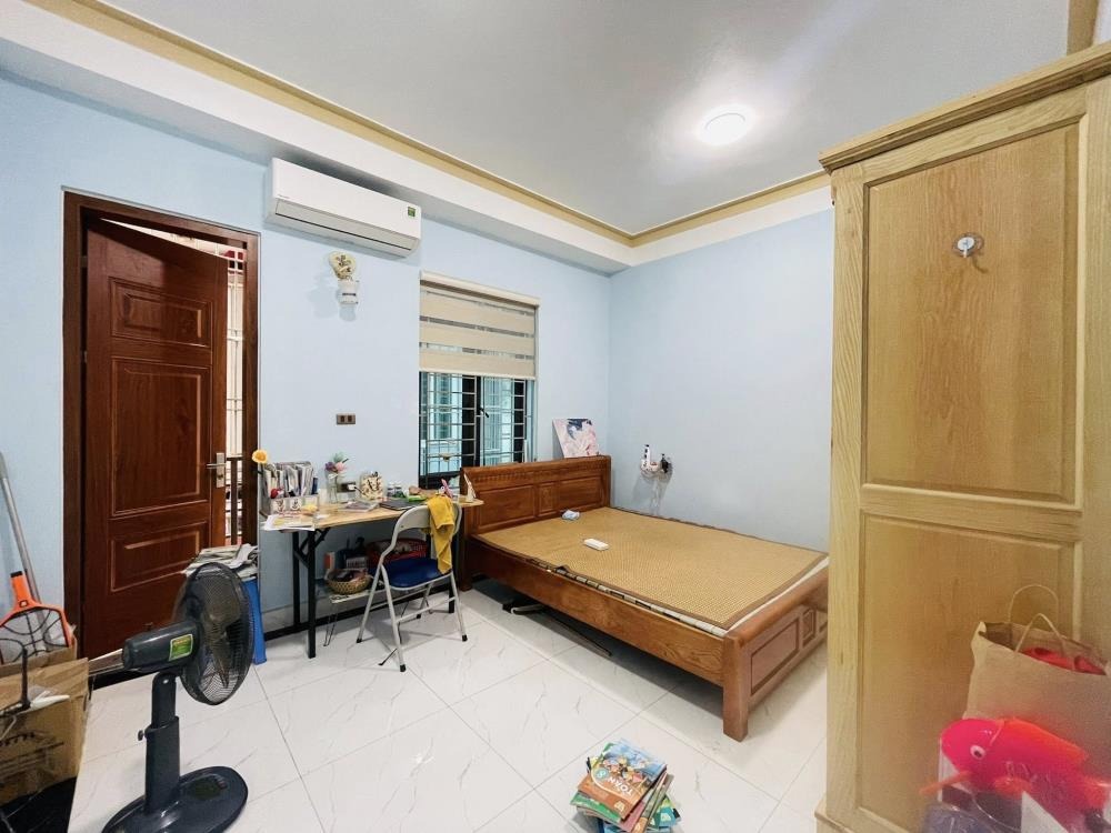 Nhà phố Khương Đình 70m2 5 Tầng - 7.5 Tỷ - 2 Mặt Thoáng - Tặng Nội Thất