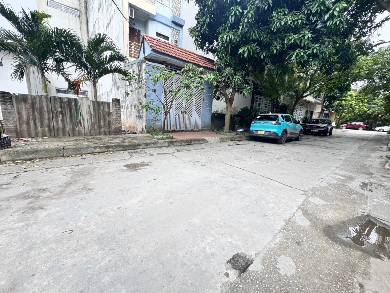 Bán Đất Ngọc Thuỵ, Long Biên - 80m2, Mặt Tiền 4.5m, Giá 19 Tỷ
