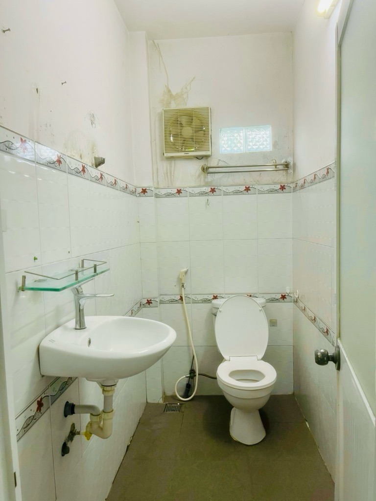 Bán nhà 2 tầng Gò Vấp 54m2 - Giá 4.9 tỷ - Nguyễn Văn Khối - Full nội thất