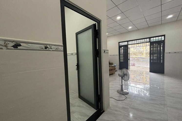 Bán nhà cấp 4 Lã Xuân Oai, Tăng A – 2PN– diện tích 70m² – 4,5 tỷ TL