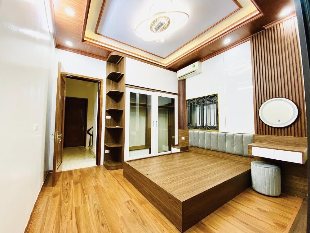 Nhà phố Thanh Xuân 5 Tầng, Oto Đỗ Cửa, 44m2 - Giá 9.5 tỷ
