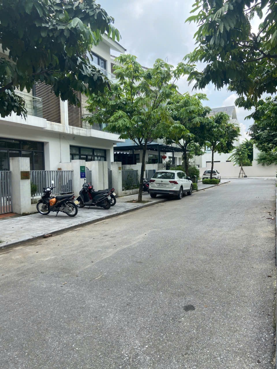 Cho Thuê Biệt Thự Dương Nội - Full Nội Thất Cao Cấp - 0986.365.523