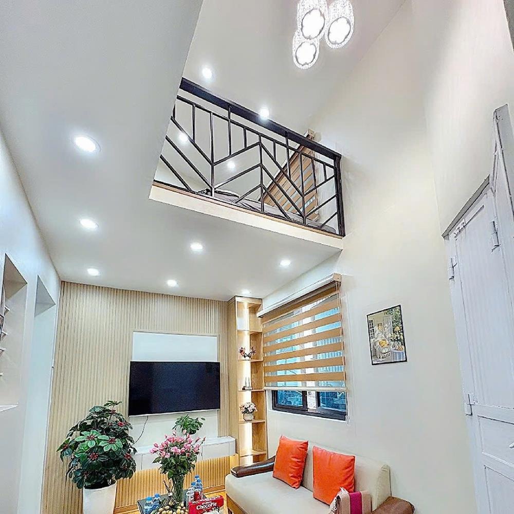 Nhà Góc 3 Ngủ, 2WC Trần Xuân Soạn - Gần Hồ Hoàn Kiếm - Sổ Đỏ Riêng