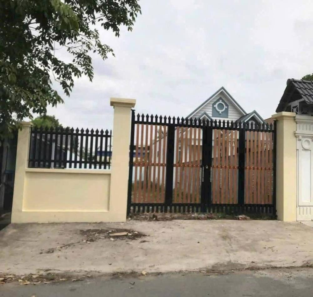 Bán đất Củ Chi 260m2, Giá 900 Triệu - Vị Trí Đẹp, Sổ Riêng