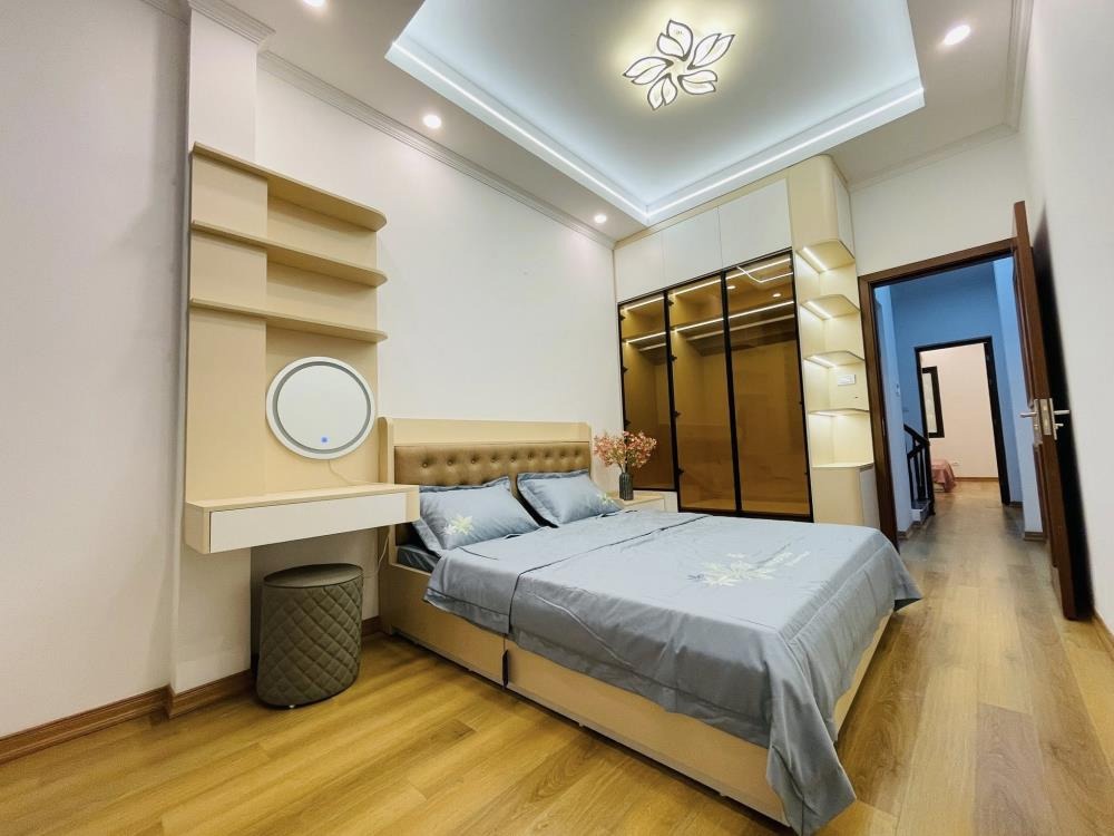 Vũ Tông Phan - Nhà 4 Tầng, Oto Đỗ Cửa, Giá 8 Tỷxx
