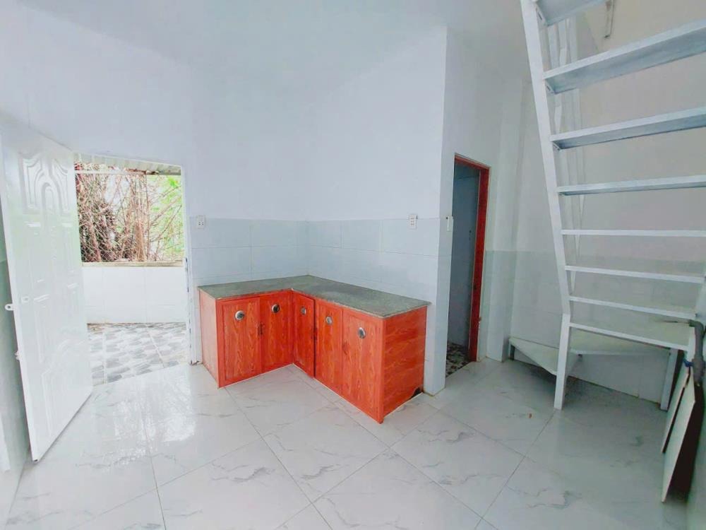 Bán Gấp Nhà Sổ Riêng, 599tr - Vị Trí Đắc Địa