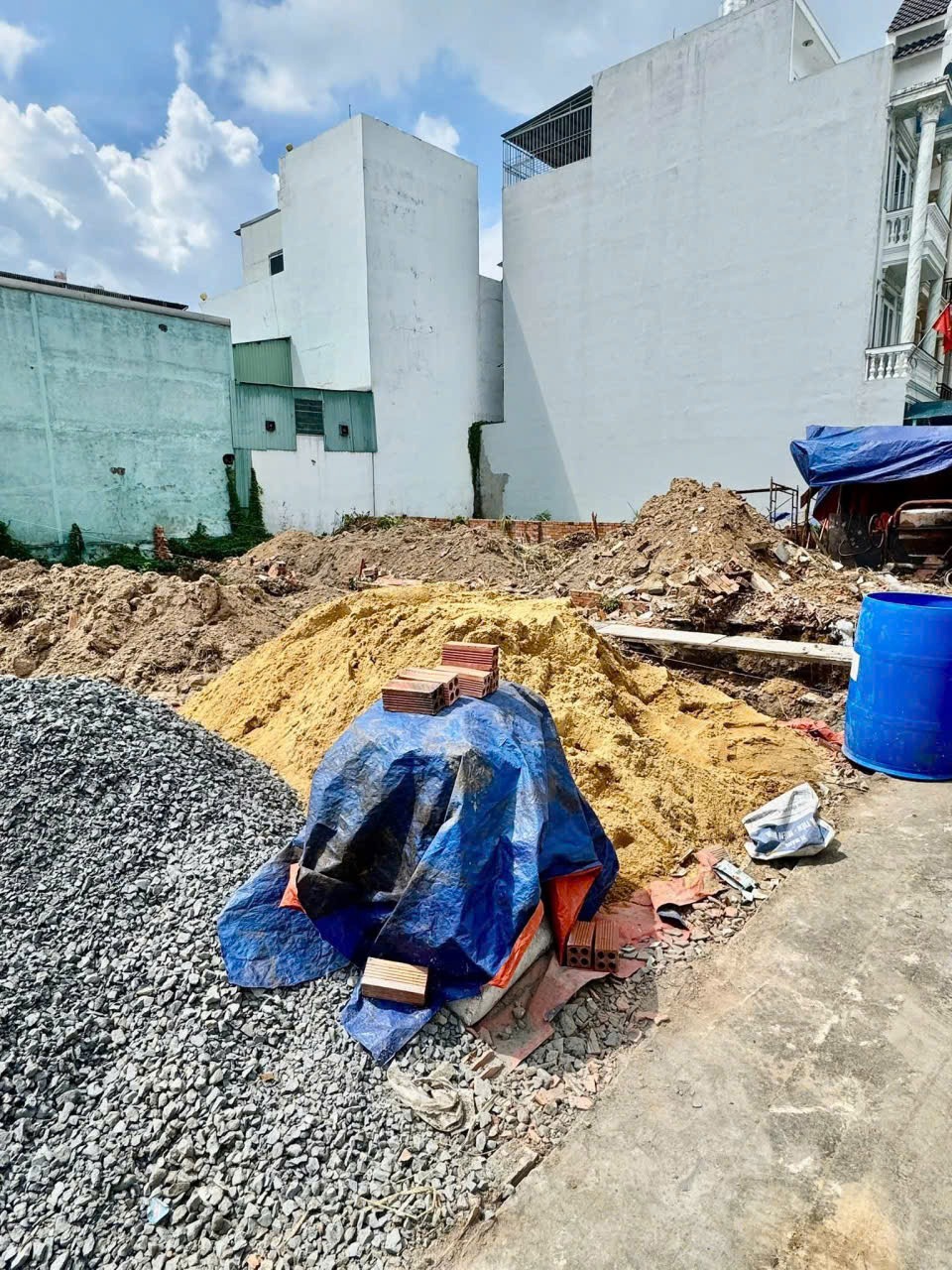 Lô Đất Ngang 4.5m, Vị Trí Đẹp, Xây Dựng Tự Do Tại Hiệp Thành, Quận 12