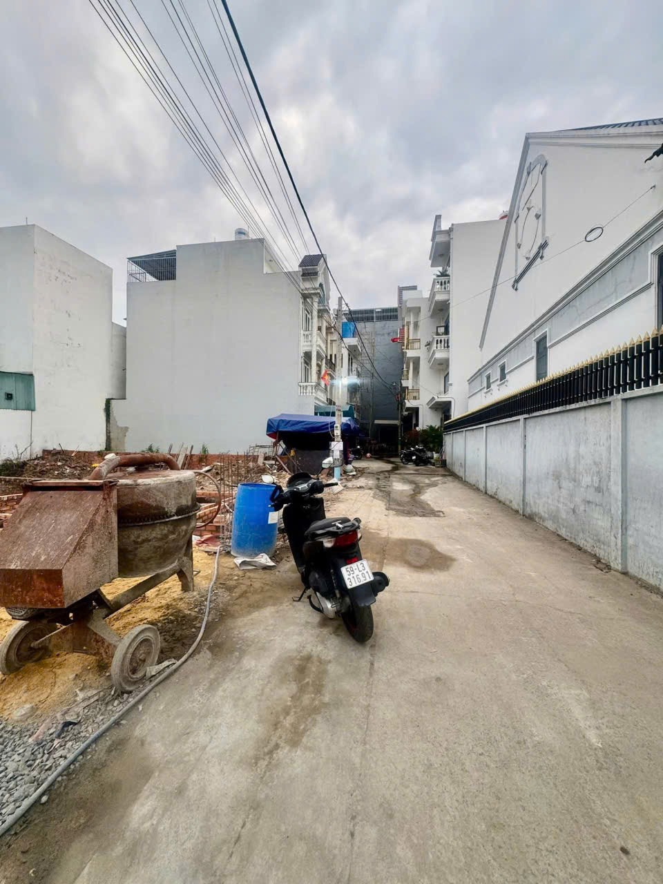 Lô Đất Ngang 4.5m, Vị Trí Đẹp, Xây Dựng Tự Do Tại Hiệp Thành, Quận 12