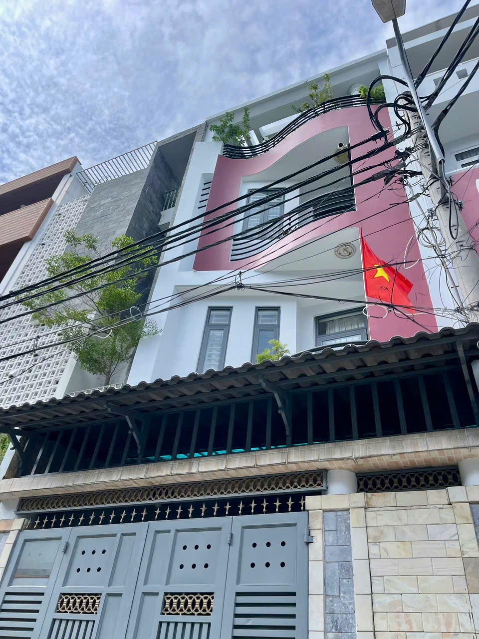 Nhà 3 Tầng Gò Vấp - 7m Thông Thoáng - 8.1 Tỷ - Dòng Tiền Ổn Định