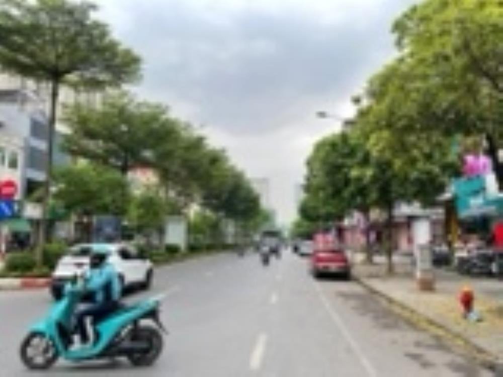 Bán nhà phân lô VIP Cầu Giấy - Ô tô tránh, Kinh Doanh - Giá 36.3 tỷ