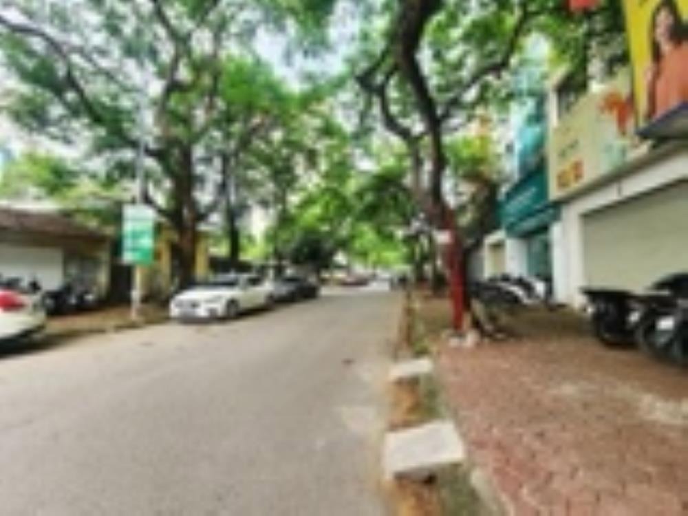 Bán nhà phân lô VIP Cầu Giấy - Ô tô tránh, Kinh Doanh - Giá 36.3 tỷ