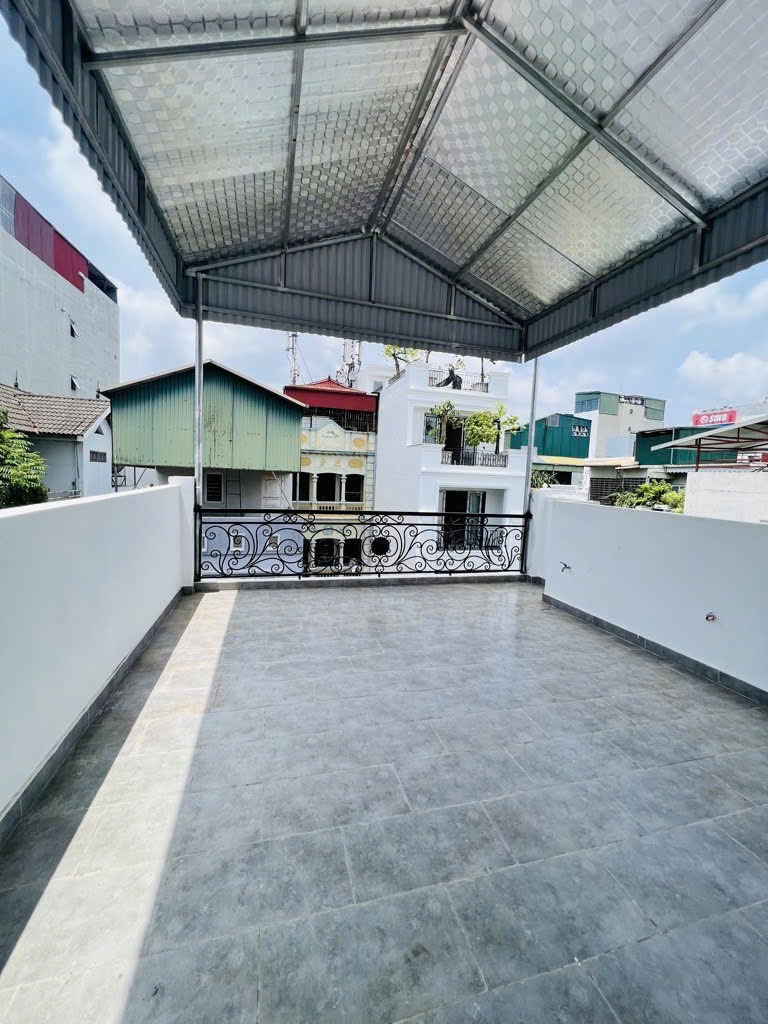 Nhà Phố 5 Tầng, Thang Máy, Vị Trí Vàng - Trần Khát Chân - Lò Đúc - 68m2