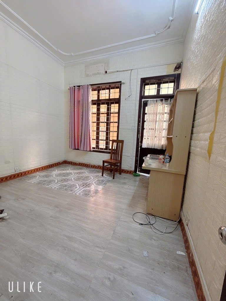 Bán Nhà Phố Tam Trinh: Ô Tô Đỗ Cửa, Dân Xây, Giá 12 Tỷ